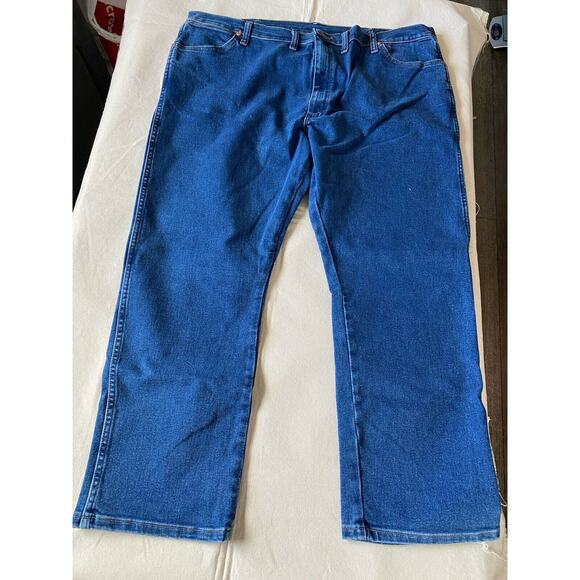 WRANGLER Cowboy Cut 13MWZ Pro Rodeo Original Fit Active Flex Jeans 44x30 NWT - Picture 2 of 5